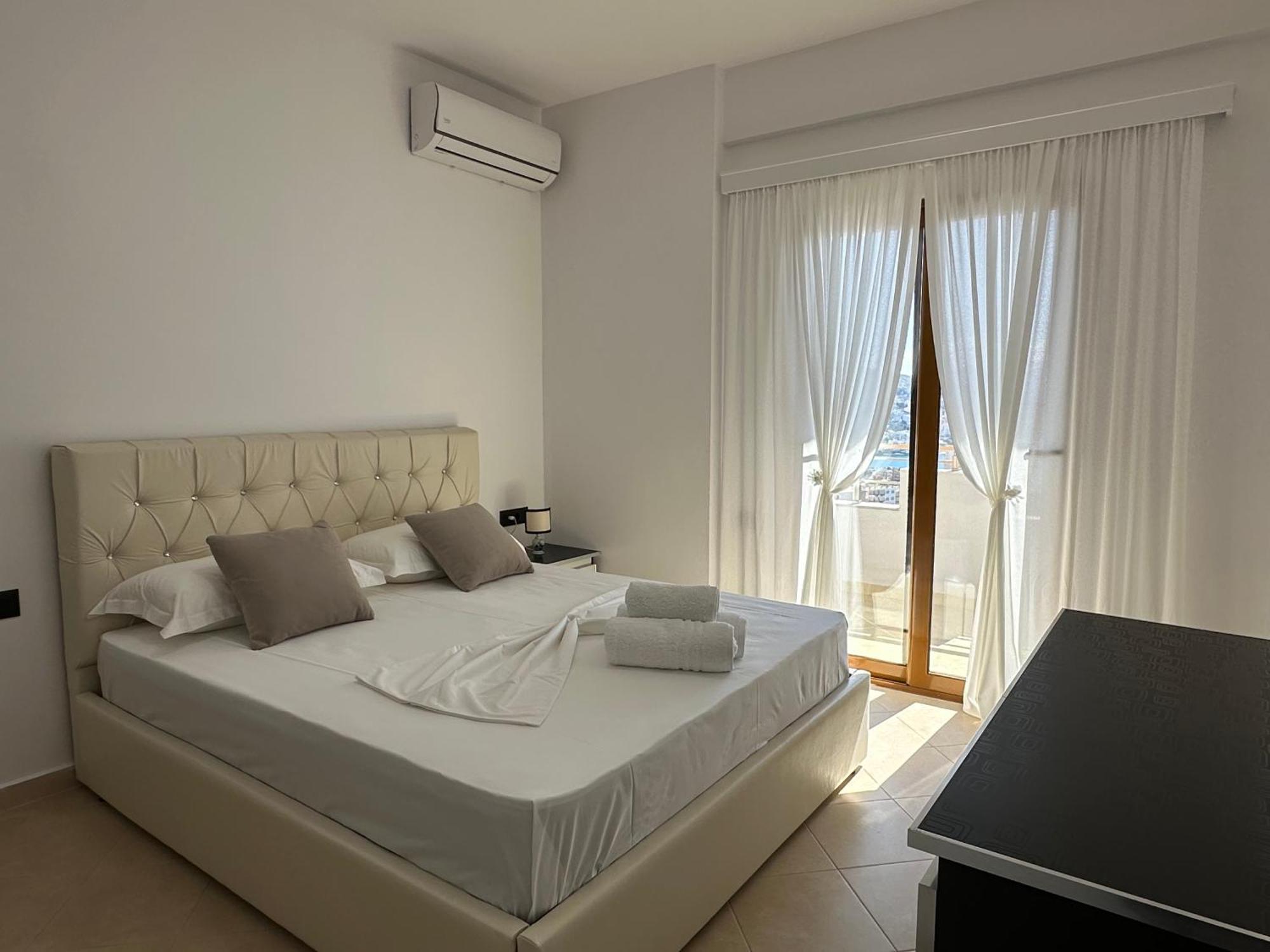 Rama * Sarandë