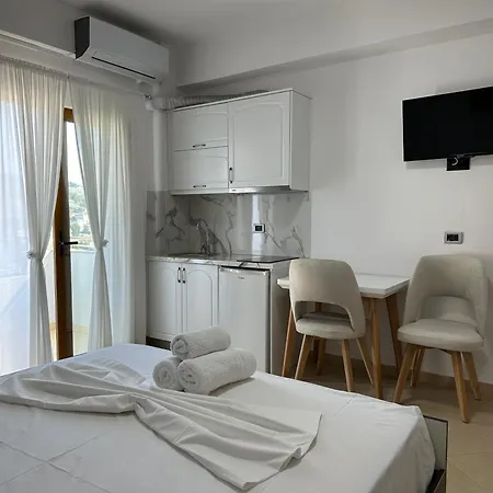 Rama Apartments Sarande Exterior photo