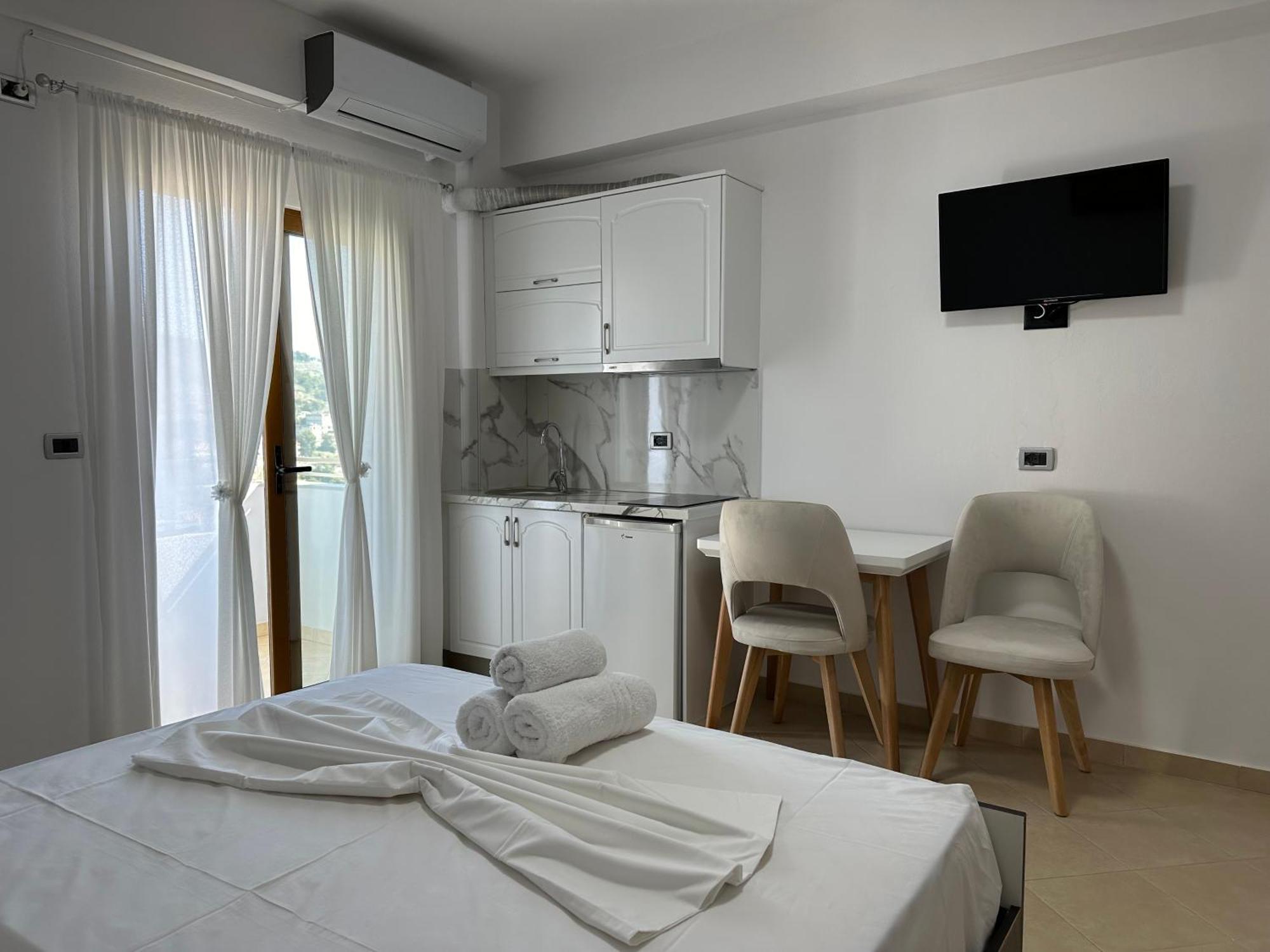 Apartment Rama Sarande