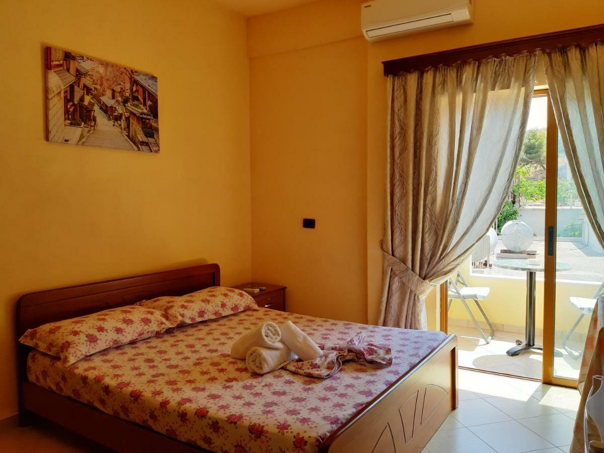 Rama Apartment Sarande